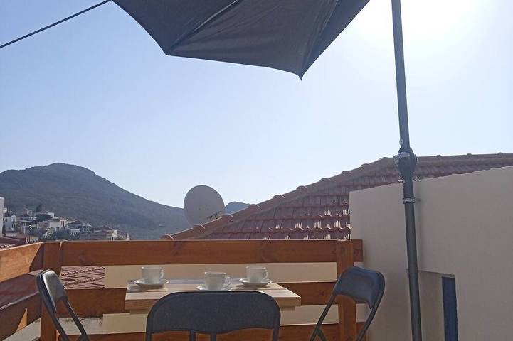Ferienhaus für 3 Personen, mit Balkon auf Chalki