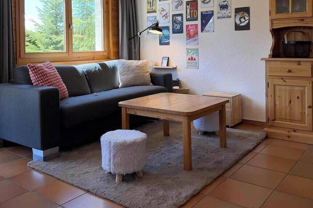 Ganze Wohnung, Diese helle Ferienwohnung (mit Terrasse) liegt in der Nähe des Dorfzentrums von Chandolin in einer r in Chandolin, Anniviers