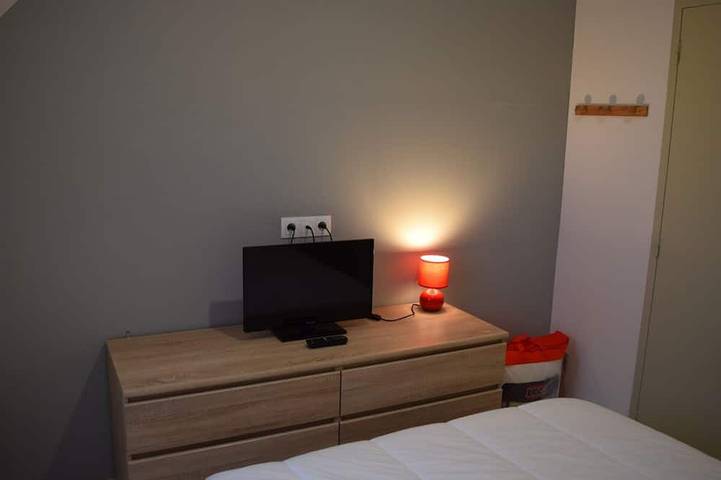 Location de vacances pour 2 personnes, avec terrasse et jardin à Surtainville - 3