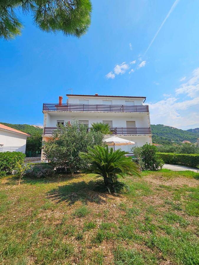Ferienwohnung für 8 Personen, mit Ausblick und Garten, mit Haustier - 1