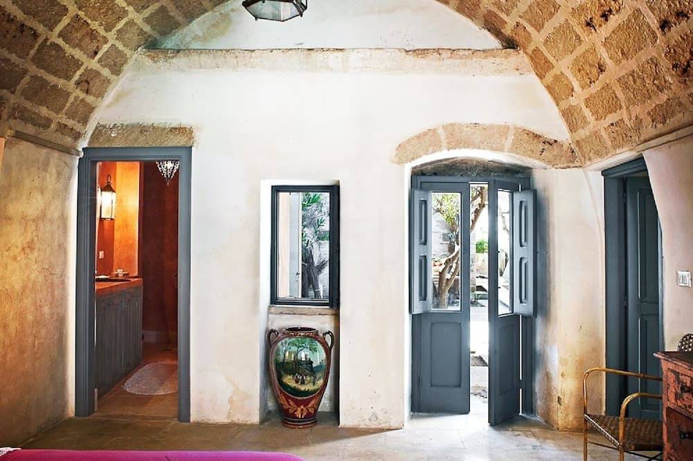 Salento 1700 Villa, Pool, in der Nähe von Meer, bietet eine intime und romantische Atmosphäre in Spongano, Lecce Provinz
