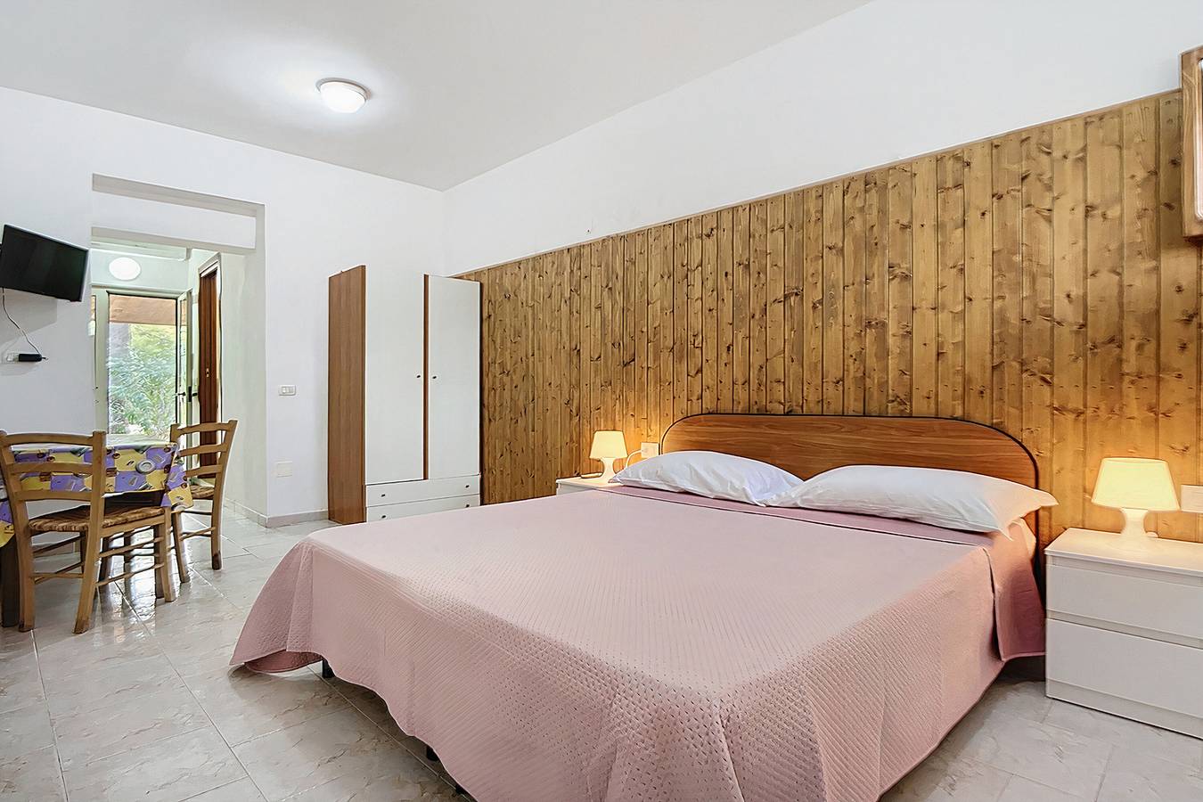 Estudio entero, Estudio 'Sabbia D'oro' con Piscina Comunitaria y Wi-Fi in Vieste, Gargano