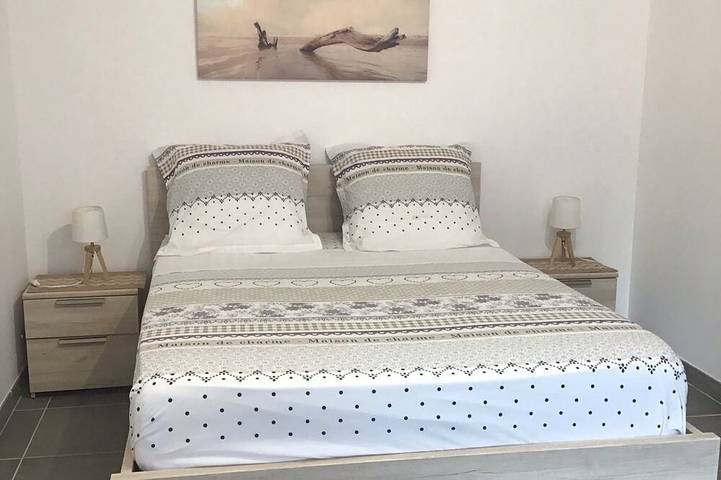 Location de vacances pour 5 personnes, avec jardin et terrasse à Peri - 2