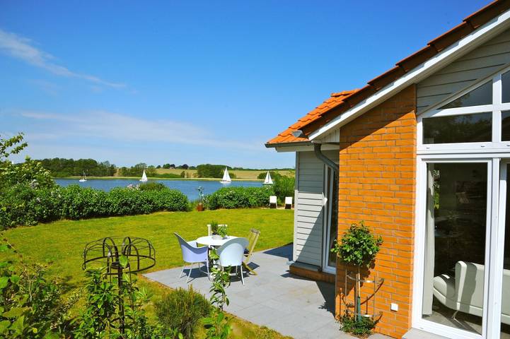 Ferienhaus für 5 Personen, mit Whirlpool und Garten sowie Sauna in Kosel