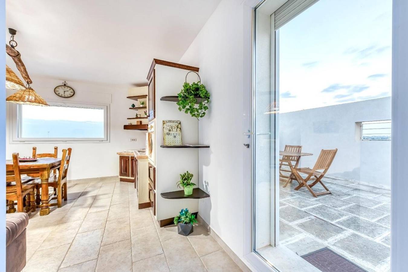 Appartement entier, Appartement « Dimore di Matilde - Attico Vistamare » avec vue mer, terrasse privée et climatisation in Gallipoli, Golfe de Tarente