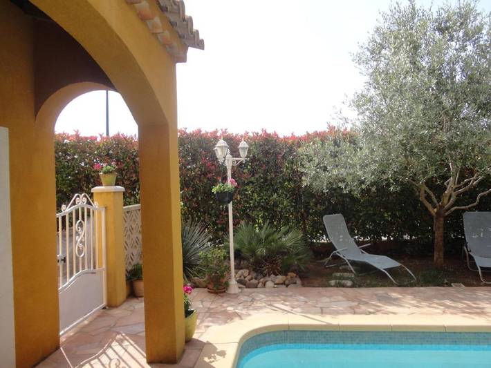 Gîte pour 4 personnes, avec jardin ainsi que piscine et vue à Cuers - 4