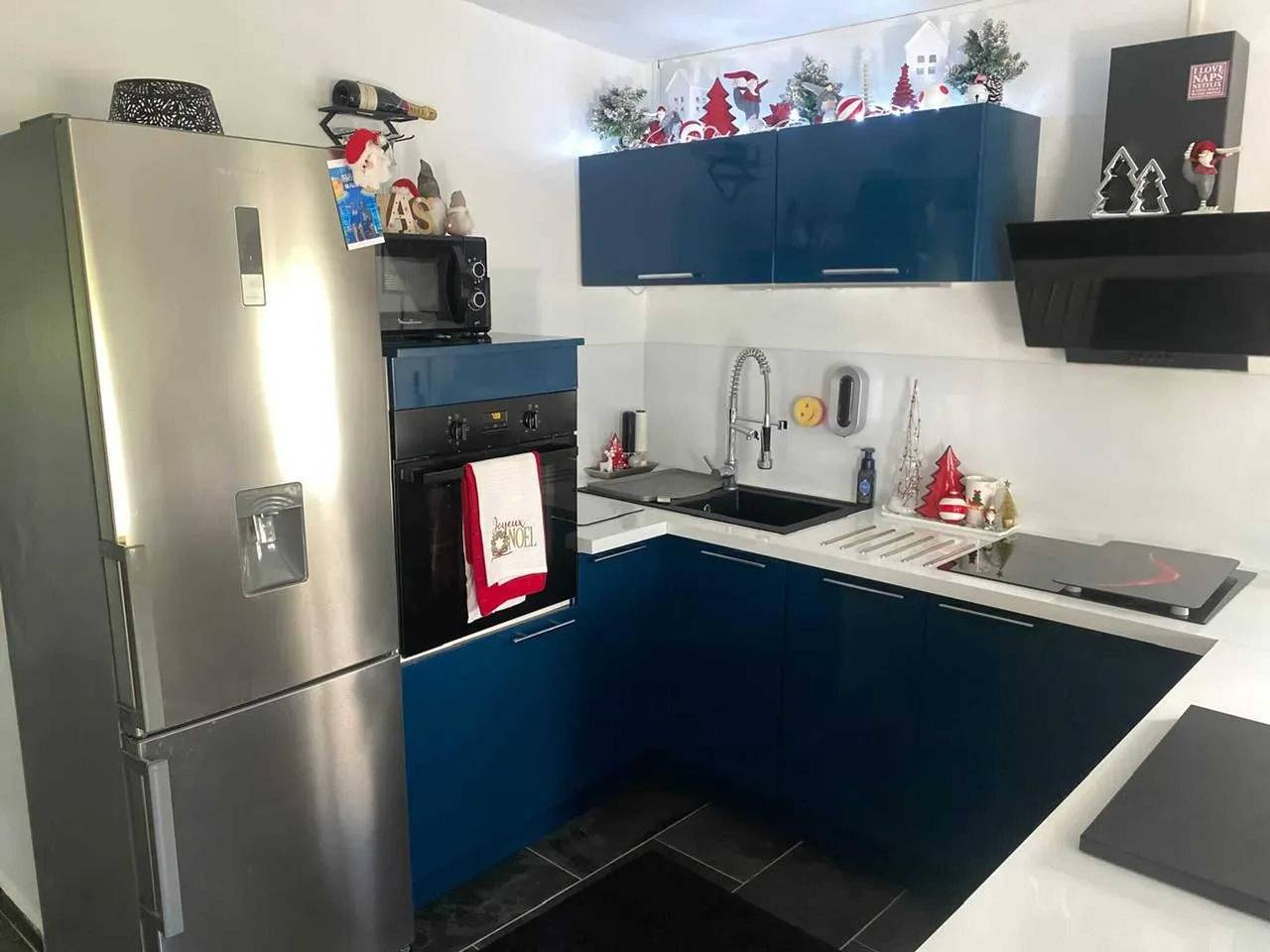 Entire apartment, Apartment with sea view in Le Moule - 60 m² in Le Moule, Guadeloupe (Caribbean)