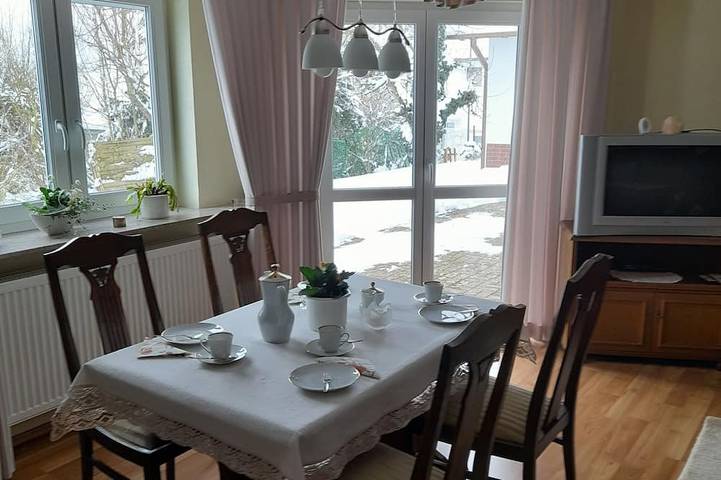 Ganze Wohnung, Ferienwohnung \"Heike\" Gemütliche Ferienwohnung in idyllischer Umgebung in Schauenburg, Landkreis Kassel