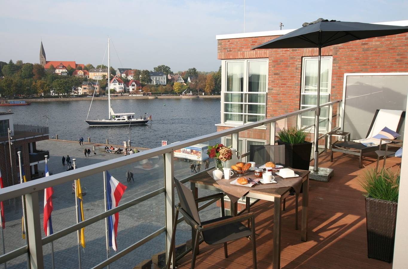 Apartamento vacacional entero, Apartment 38 "Skippers Topp", Apartmenthaus Hafenspitze,Blickrichtung Innenstadt/Binnenhafen in Eckernförde, Distrito de Rendsburg-Eckernförde
