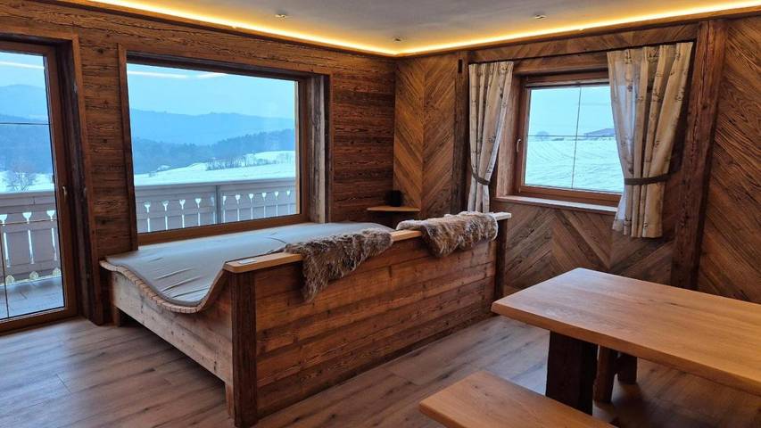 Ferienhaus für 4 Personen, mit Balkon und Terrasse sowie Sauna