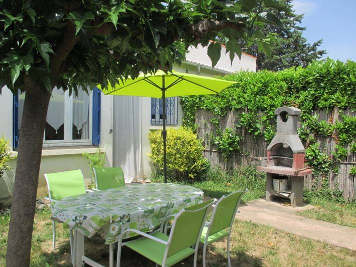 Gîte pour 4 personnes, avec Jardin