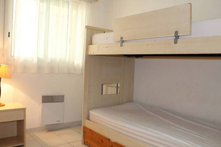 Gîte pour 4 personnes, avec terrasse dans Parc de Vaugrenier - 2