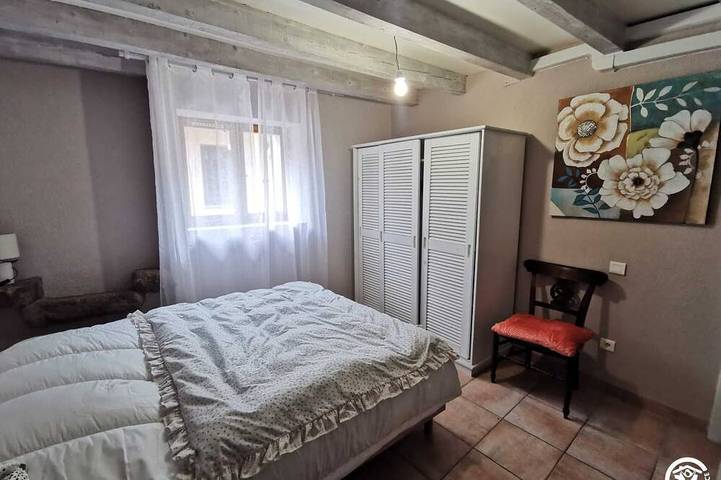 Location de vacances pour 6 personnes, avec jardin à Saint-Laurent-de-Cerdans - 2