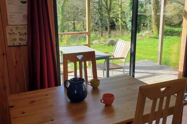 Gîte pour 4 personnes, avec jardin et terrasse à Rostrenen - 4