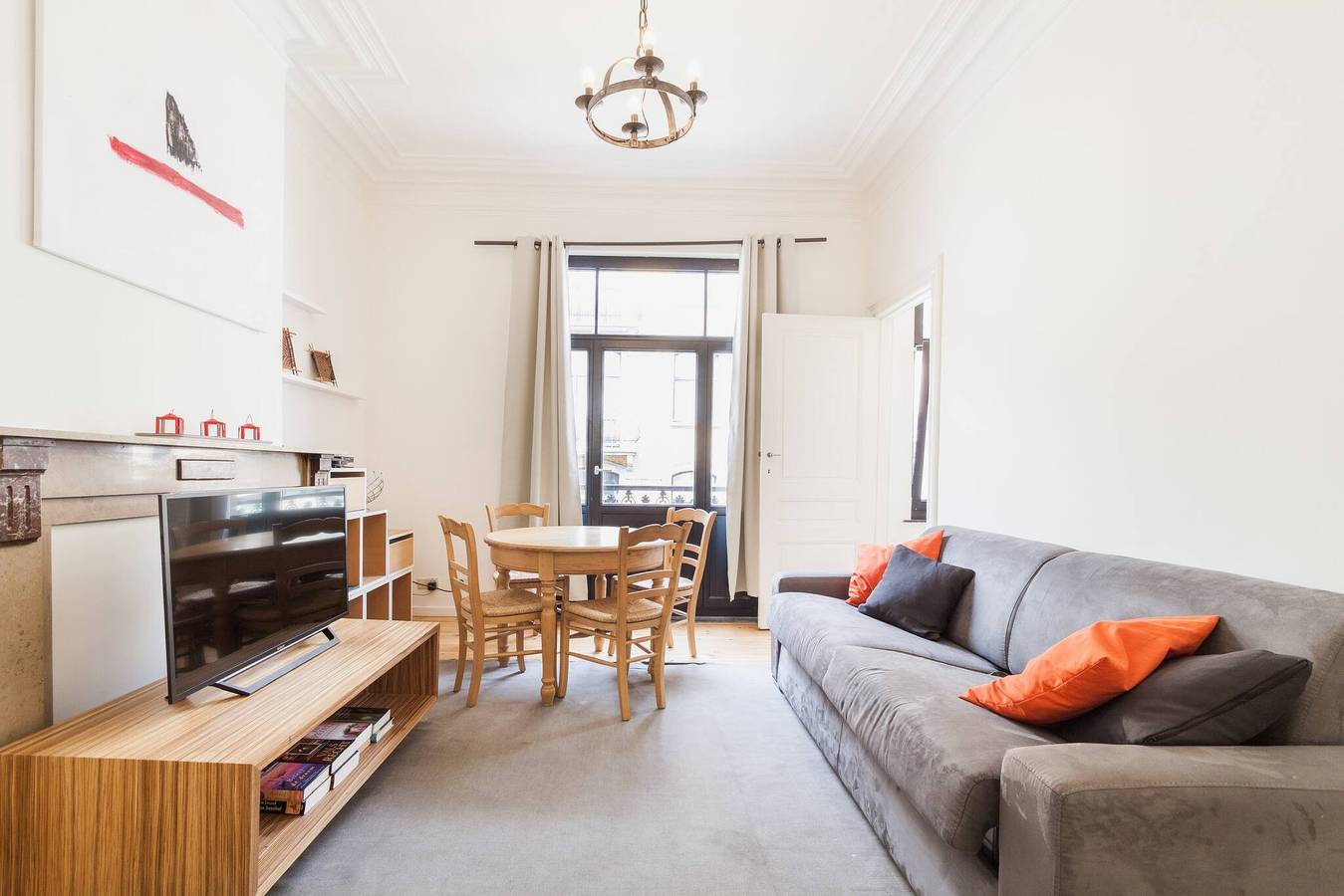 Ganze Wohnung, 1 Schlafzimmer mit Küche und Bad im trendigen St. Gilles in Saint-Gilles (Belgien), Brüssel und Umgebung