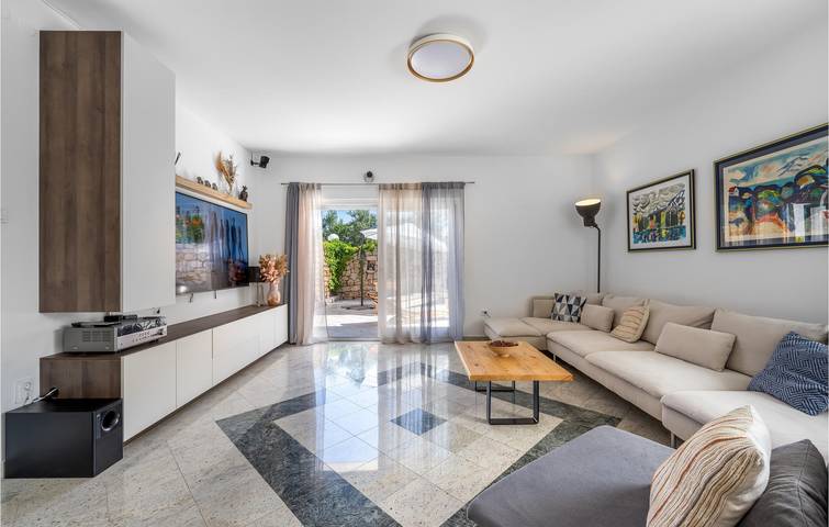 Ferienwohnung für 10 Personen, mit Pool und Terrasse auf Murter - 3