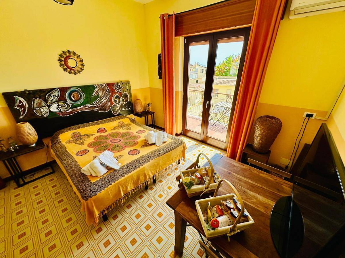 Double Room with Private External Bathroom in Marinella (Sicile), Castelvetrano (Commune)