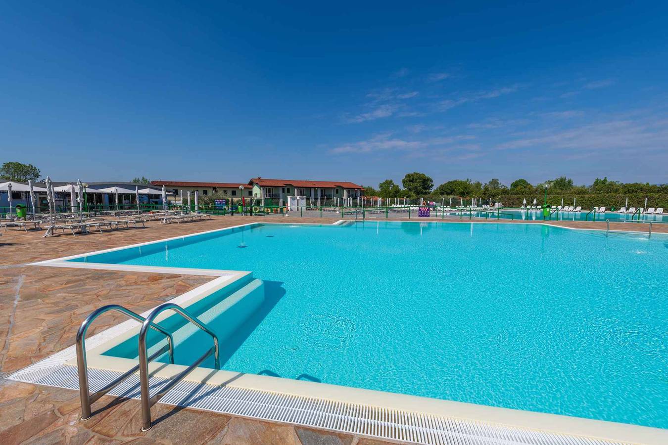 Bungalow con terrazza e aria condizionata in Colombare, Sirmione