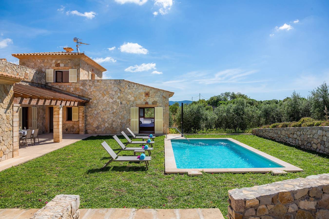 Ferienhaus "Can Bosco" mit Bergblick, Garten, Pool, Terrassen & Wlan in Son Servera, Mallorca Osten
