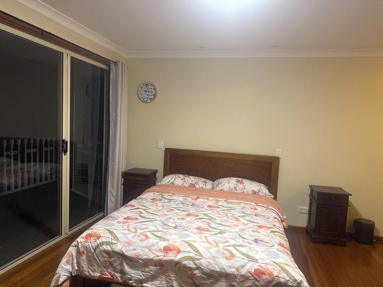 Pillai’s B & B, Private room attached bathroom in Vest-Australia