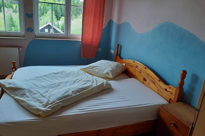 Ferienwohnung für 6 Personen, mit Balkon und Garten in Fichtelberg - 2