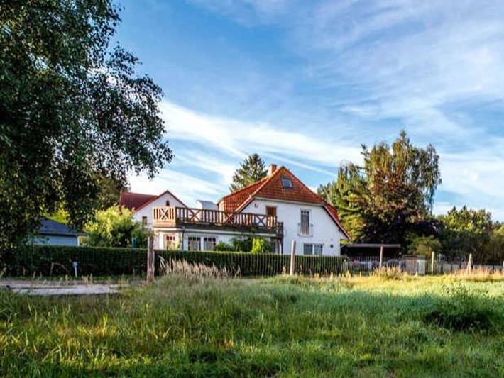 Ferienwohnung für 6 Personen, mit Sauna und Garten sowie Terrasse in Prerow - 2