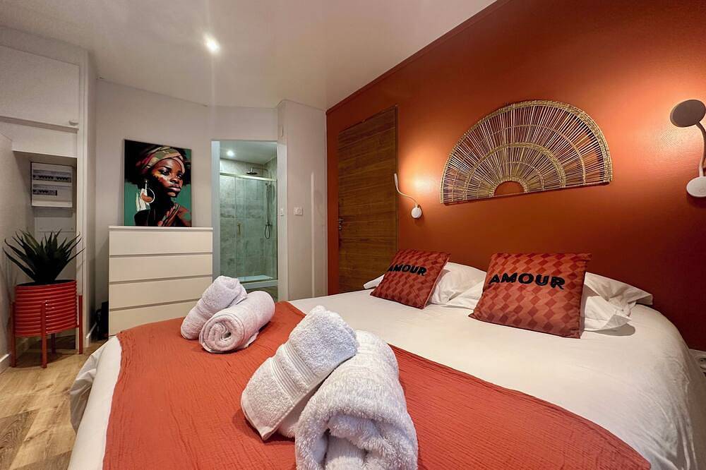 Apartamento entero, Casa Jaubertie -Cosy & Chaleureux T2 -Hyper centre in Brive-la-Gaillarde, Brive-la-Gaillarde region