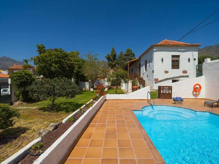 Casa rural para 3 personas, con balcón además de piscina y jardín en Santa Lucía de Tirajana - 3