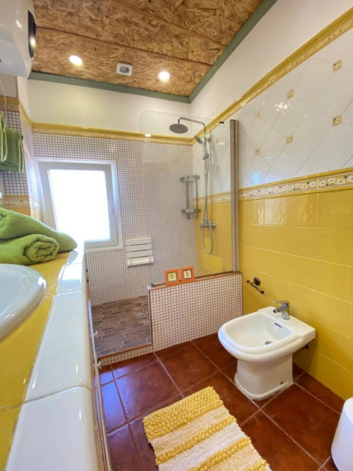 Ferienhaus 'Las Vistas' mit Bergblick, privater Terrasse und Wlan in Zumacal, Valleseco