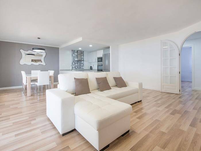 Ganze Ferienwohnung, Ferienwohnung für 6 Personen mit Meerblick in Miami Playa, Costa Dorada