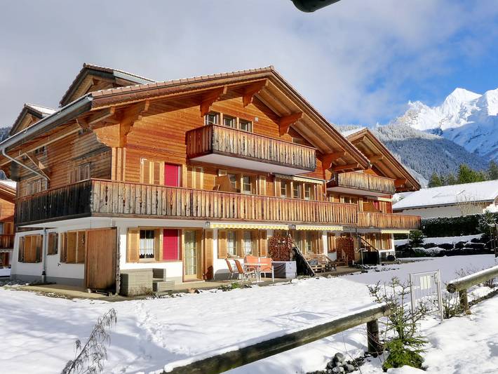 Vakantiewoning voor 4 personen, met uitzicht en tuin in Kandersteg