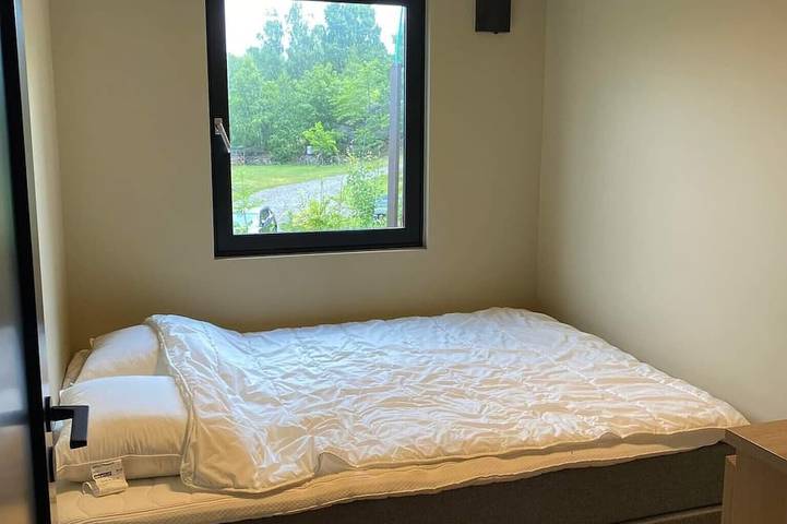 Perle ved Sjøen! Hytte på 90m2, i Nærheten av Kragerø Resort! in Kragerø