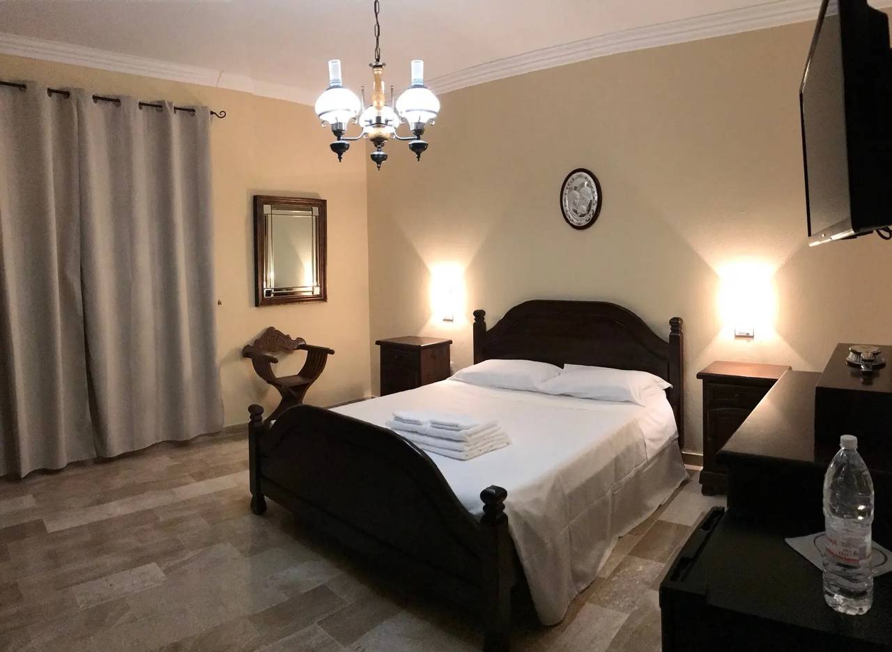 Villa Nuragica – Chambre avec salle de bain privée in Nuraxi Figus, Gonnesa