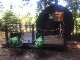 Blockhütte für 2 Personen, mit Garten und Seeblick sowie Terrasse in Frankreich - 2