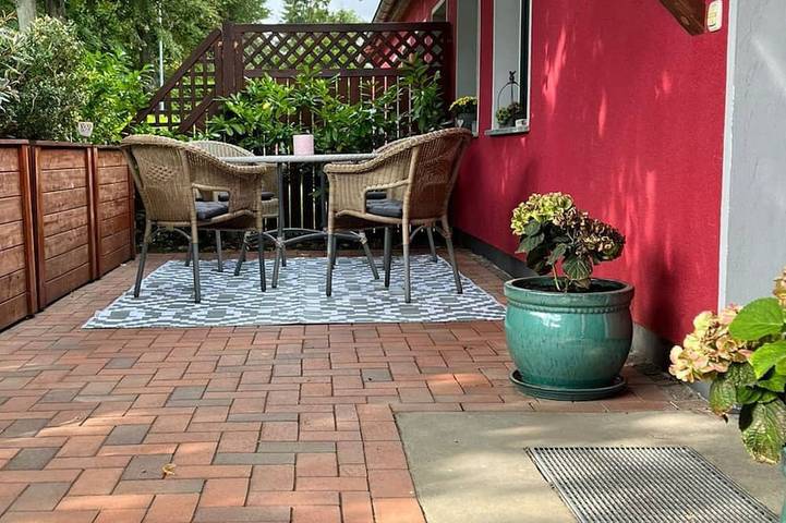 Ferienwohnung für 4 Personen, mit Terrasse in Weitenhagen (bei Greifswald)