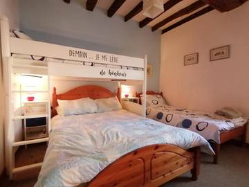 Gîte pour 2 personnes, avec terrasse ainsi que piscine et jardin à Mouliherne