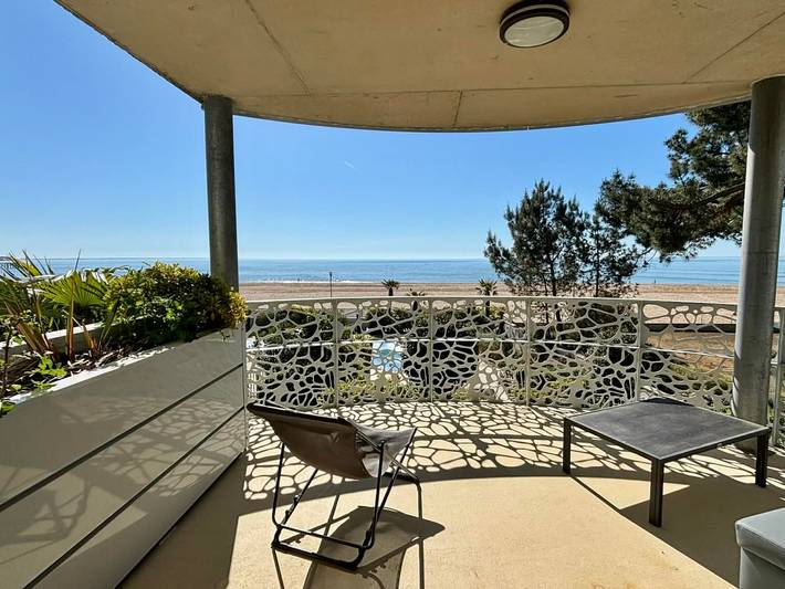 Appartement de vacances pour 6 personnes, avec balcon et piscine