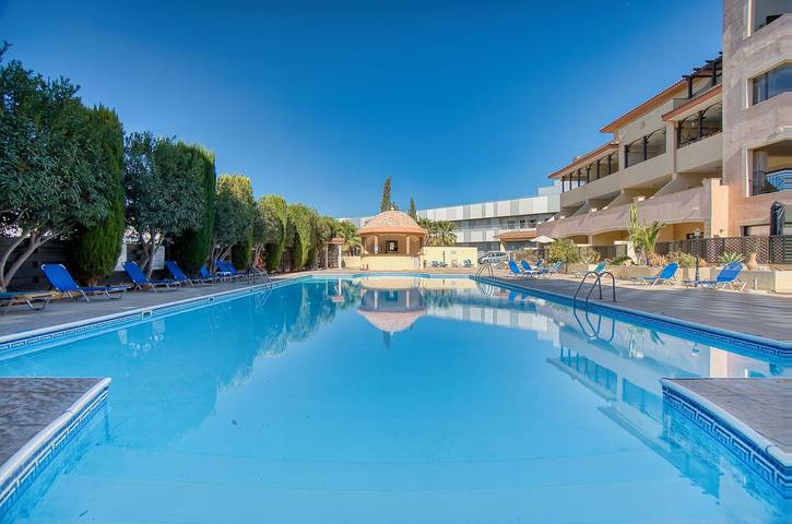 Gîte pour 4 personnes, avec piscine et jardin à Paphos (ville) - 2