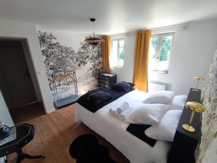 Location de vacances pour 2 personnes, avec jardin et terrasse ainsi que jacuzzi et piscine à Monestier - 3