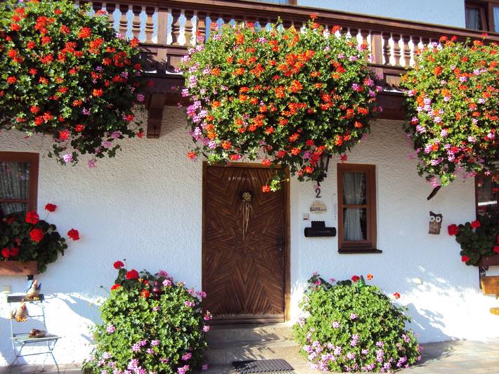 Ganze Ferienwohnung, Paulhuberhof - Ferienwohnung Iii Flieder mit eigenem Balkon, 1-2 Pers., 2.Og in Chieming, Chiemsee