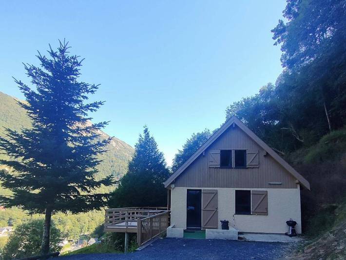 Chalet rénové 8 pers, calme, vue montagne in Cauterets, Parc national des Pyrénées