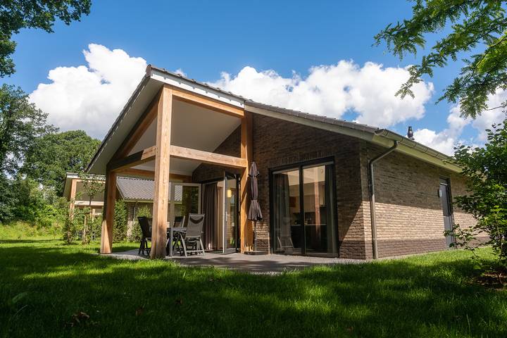 Villa voor 4 personen, met sauna en tuin op de Veluwe