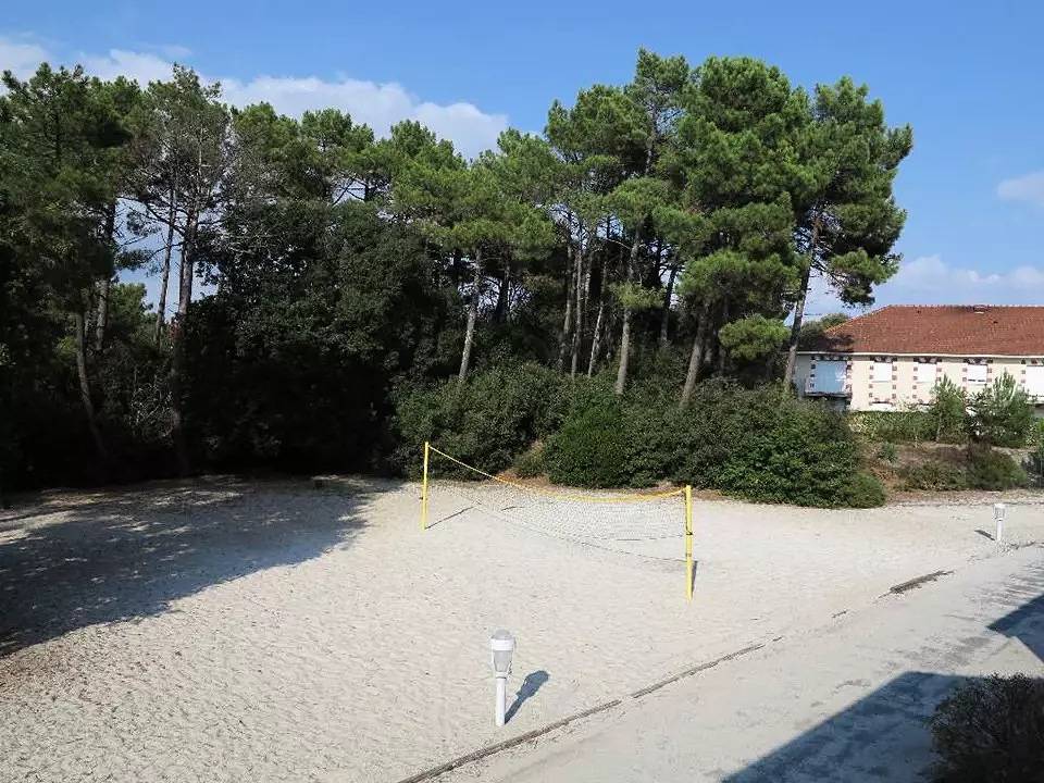 Entire apartment, 2 Rooms for 4 People in Le Verdon-sur-Mer, Lesparre-Médoc region