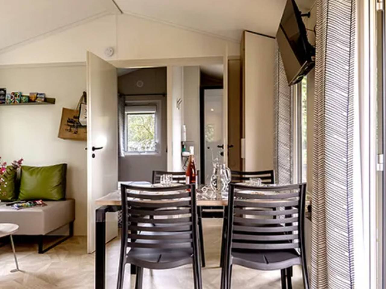 Mobile home with terrace in Pordic for 4 people in Pordic, Côte de Goëlo