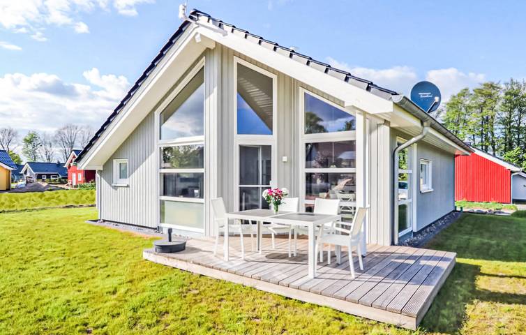 Ferienhaus für 4 Personen, mit Garten und Terrasse sowie Sauna - 1