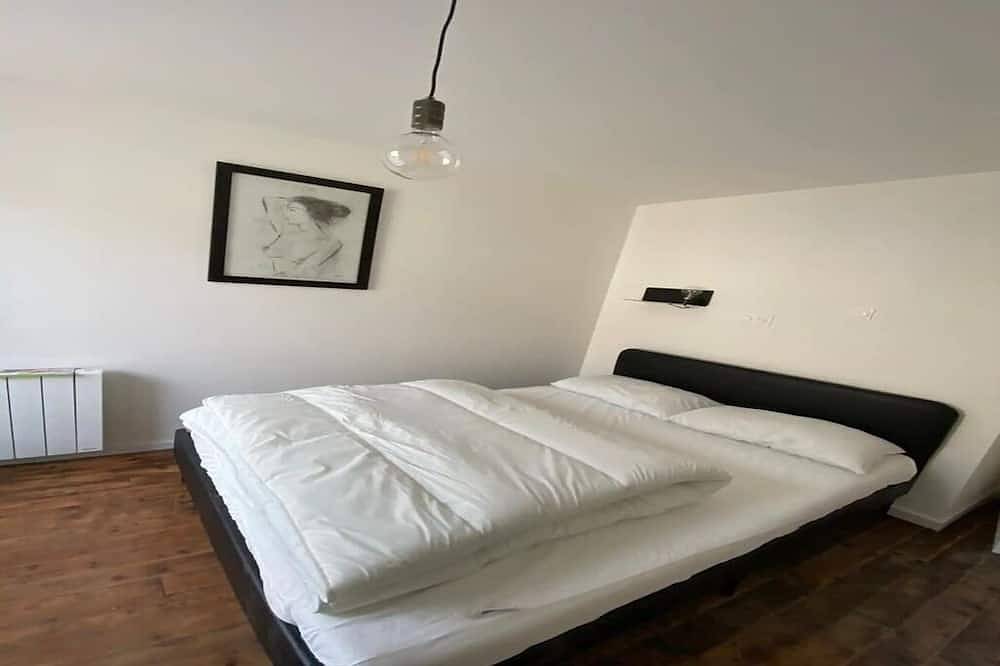 Ornella's house in Courseulles-sur-Mer, Caen region