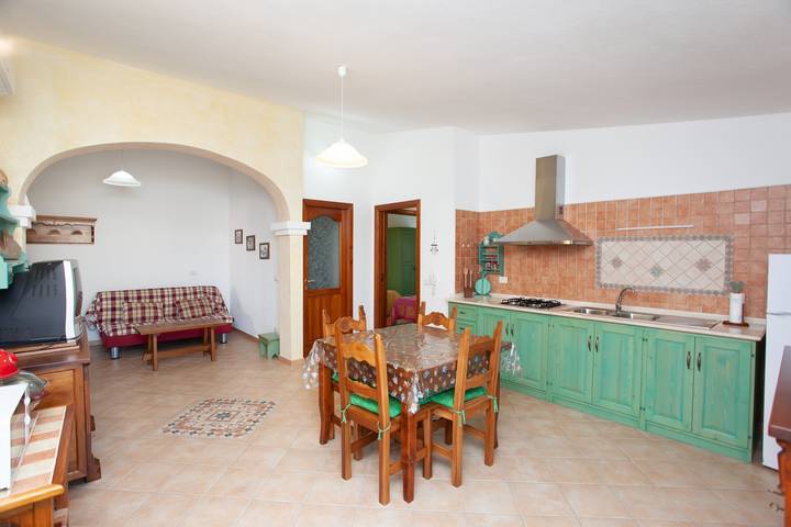 Ferienwohnung für 5 Personen, mit Balkon in Orosei