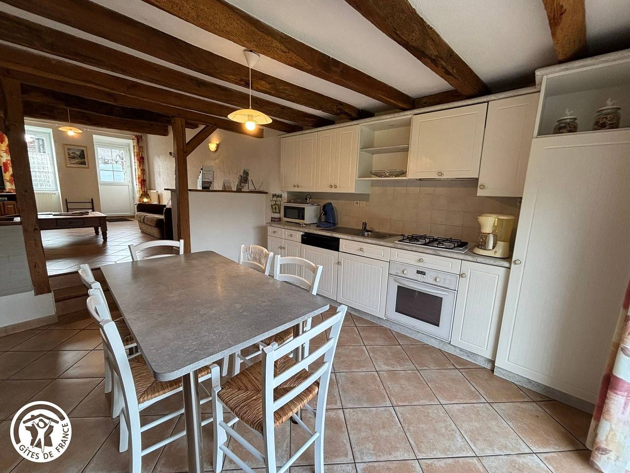 Charmante maison ancienne rénovée avec jardin privé, 5 couchages in La Gaubretière, Vallée de la Loire