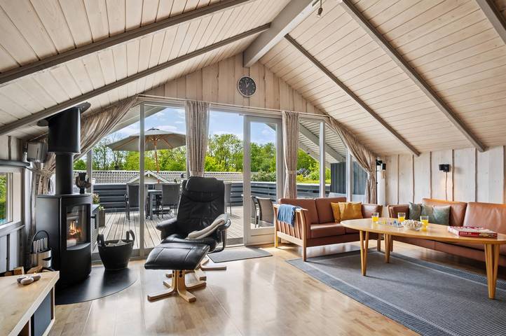 Ferienhaus für 7 Personen, mit Whirlpool und Terrasse sowie Garten und Sauna in Mommark - 4