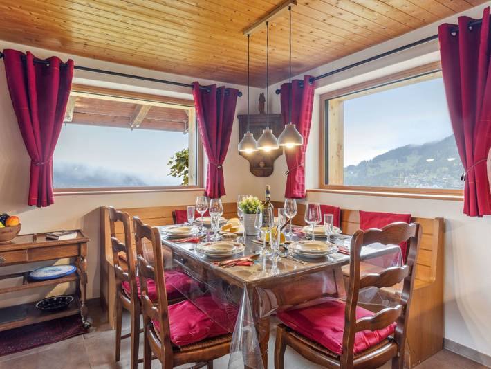 Location de vacances pour 6 personnes, avec terrasse et jardin dans Wengen - 4